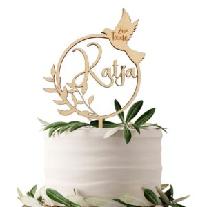 Personalisierter Cake Topper aus Holz mit graviertem "Zur Taufe" Schriftzug