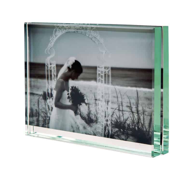 Level Heavy Glass Frame 8x6 Horizontal